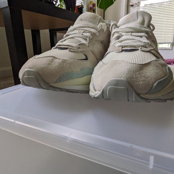 New Balance 5740 - m5740RSA - size 12 - no box - lightly used - Picture 4 of 7